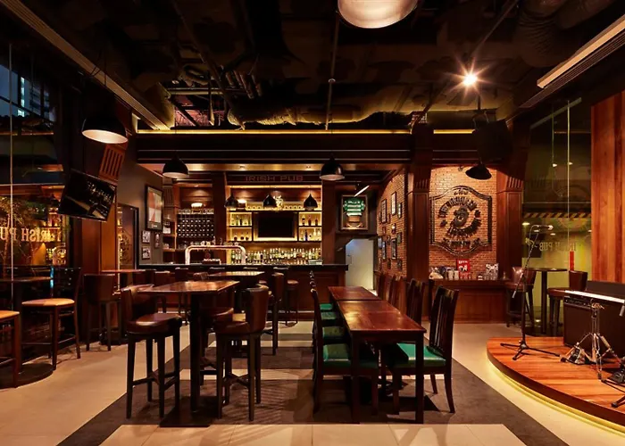 Paradox Sukhumvit Hotel 4*