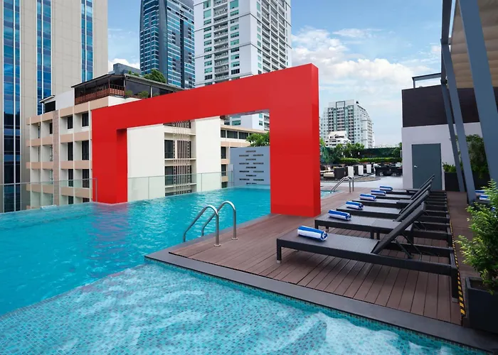 Paradox Sukhumvit Hotel 4*