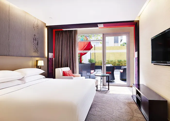 Paradox Sukhumvit Hotel 4*