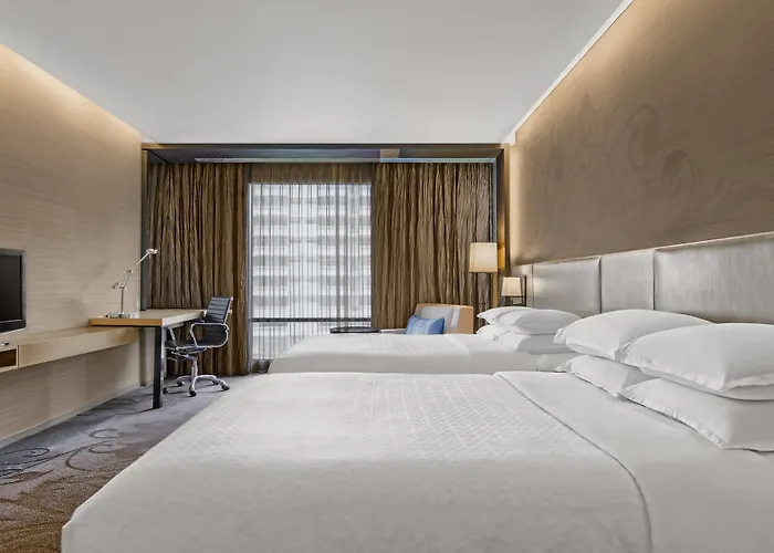 Paradox Sukhumvit 4*