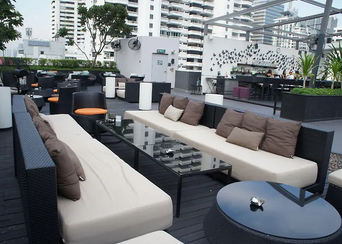 Paradox Sukhumvit מלון 4*