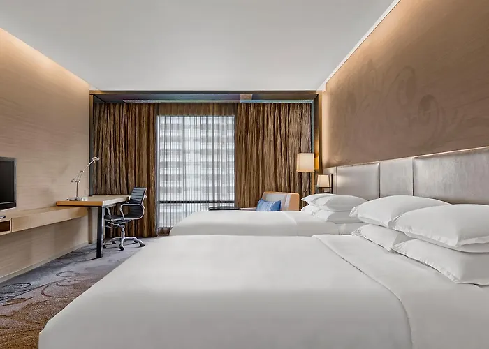 מלון Paradox Sukhumvit 4*